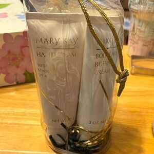 Mary Kay